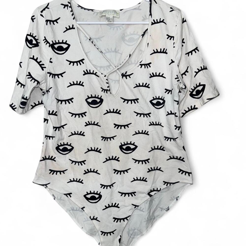 Forever 21 plus white and black eye print bodysuit
